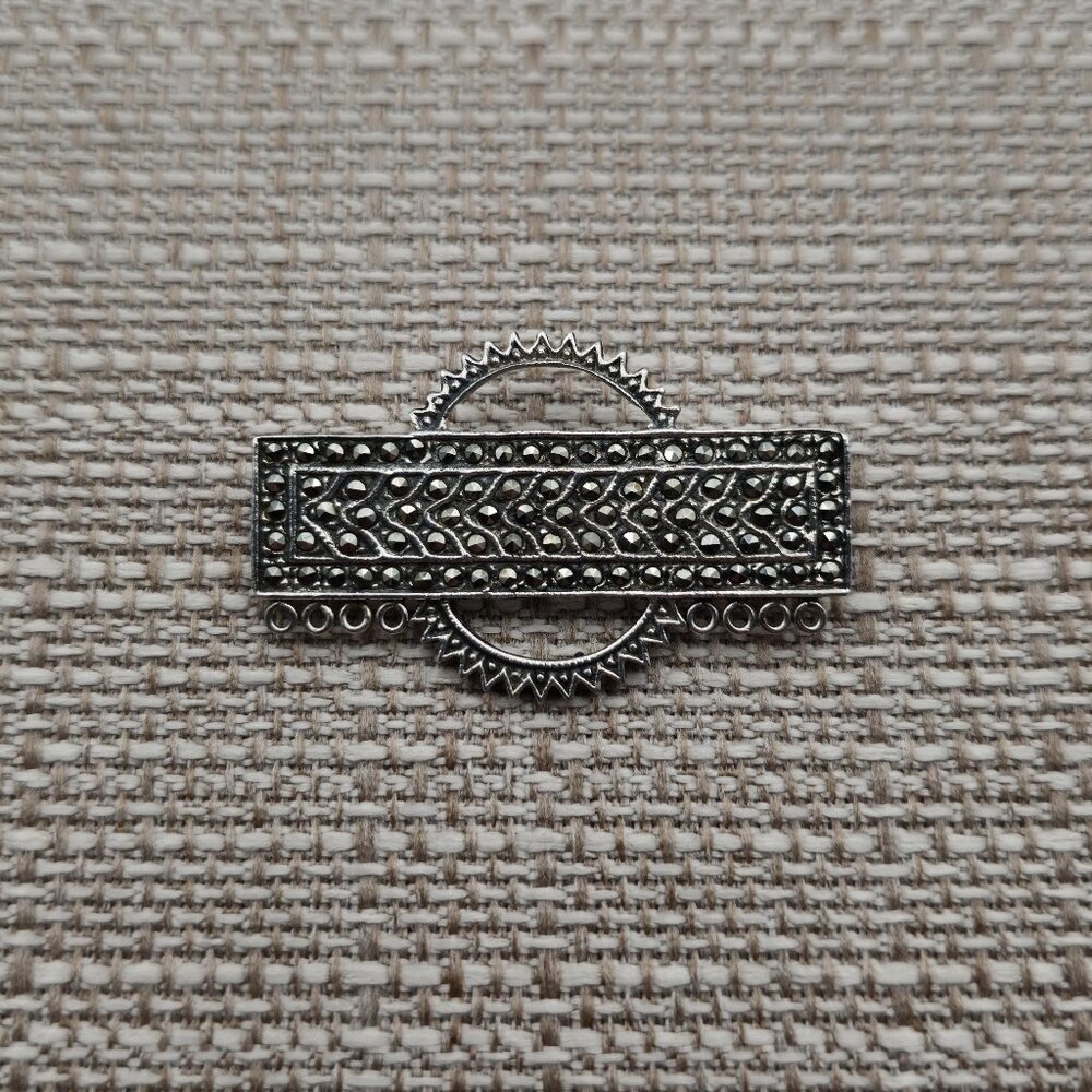 Sterling Silver Unique Marcasite Stones Pin Brooch A3327
